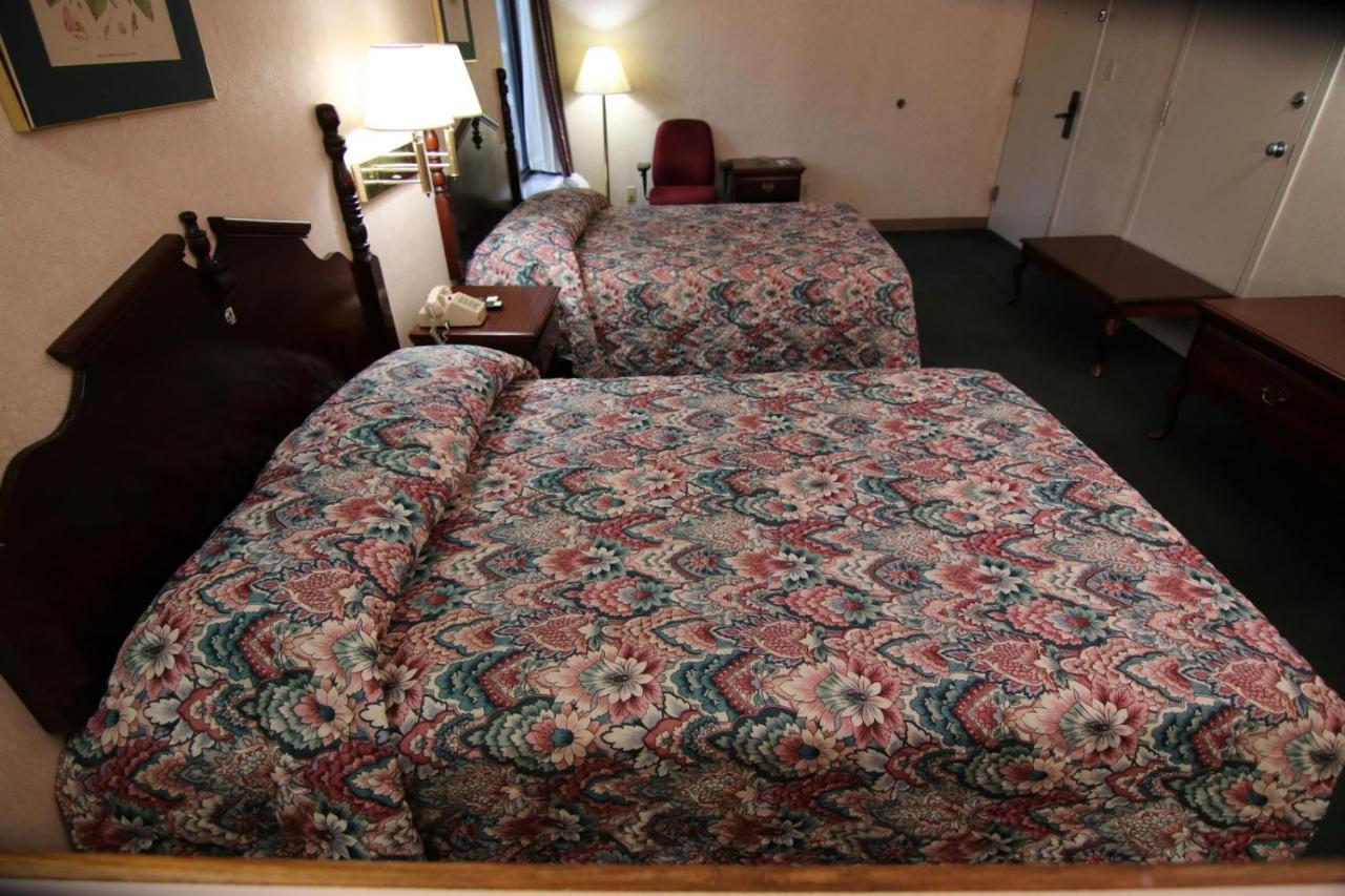 Executive Inn Kershaw Екстериор снимка